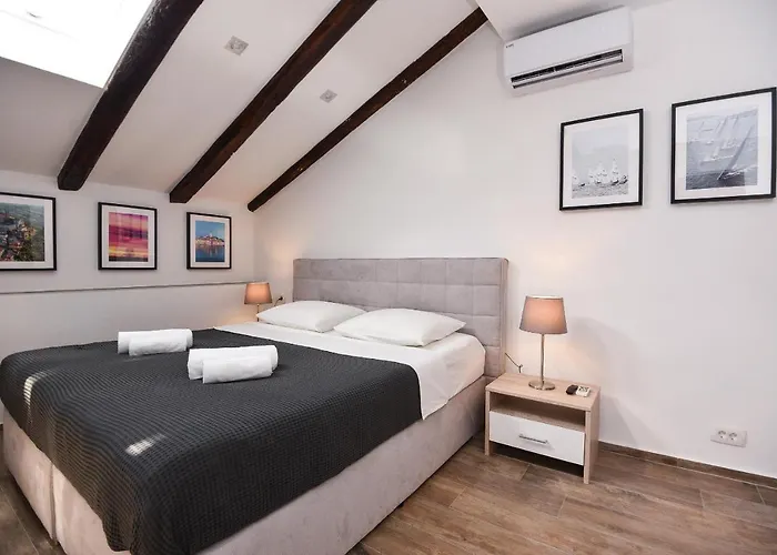 게스트하우스 Old Town 풀라