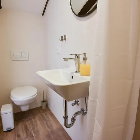 Old Town Gasthuis Pula